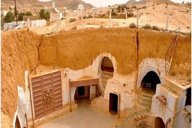 Circuit the south of Tunisia in 2 days Sahara Explorer - Kairouan closes the route with faith and craft