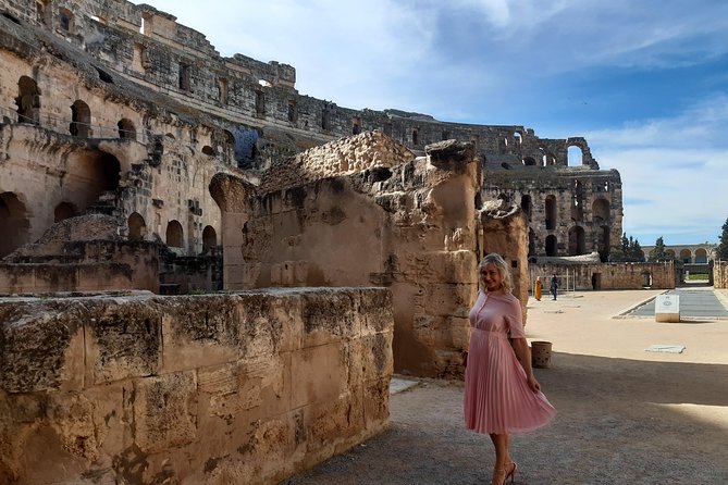 Daytrip to Kairouan and El Jem Colosseum - The road to El Jem and the change of scenery