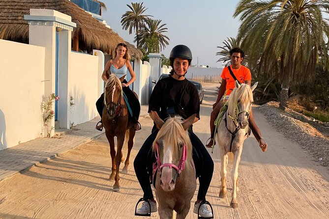 Discovery ride on horseback or camel 2h30 - Is the $45.36 Price Good Value?