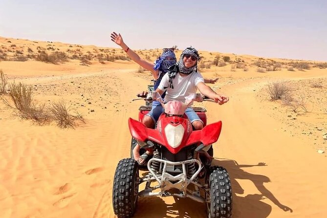 From Djerba: Explore the desert in a day - The guide and group atmosphere