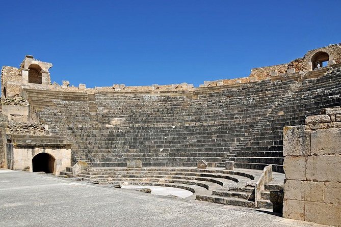 Full Day Dougga & Bulla Regia Via Testour Private tour with Lunch - The early road from Tunis to Tunisia’s northwestern ruins