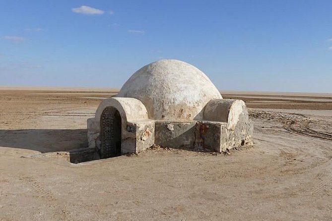 Full day Star Wars Tour - Chott El Jerid, a 15-minute stop across a huge salt lake