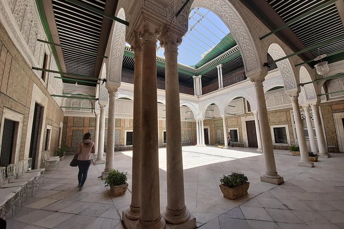 Guided tour in the UNESCO world heritage Medina of Tunis - Souk El Attarine and the perfume quarter