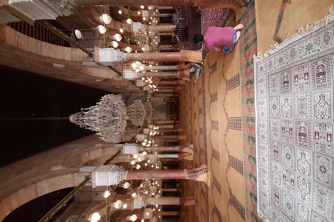 Guided tour in the UNESCO world heritage Medina of Tunis - Hammouda Pasha Mosque and Rue de la Kasbah