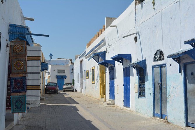 Kairouan day trip from Sousse. - Entering the authentic Medina