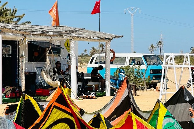 Kitesurfing Discovery Course in Djerba - Quick takeaways for your Djerba kitesurfing session