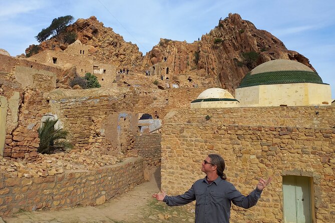 Out of time Berber villages Tekrouna and Zriba Alia - Who will enjoy this day most?