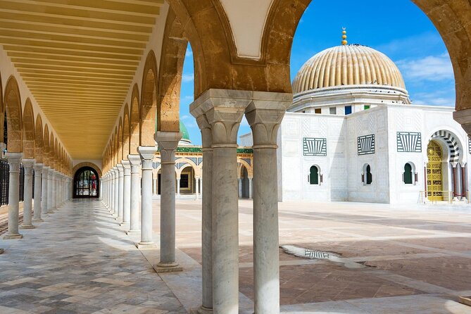 Private Day Tour to Sousse and Monastir - Monastir Marina: a slower hour near the water
