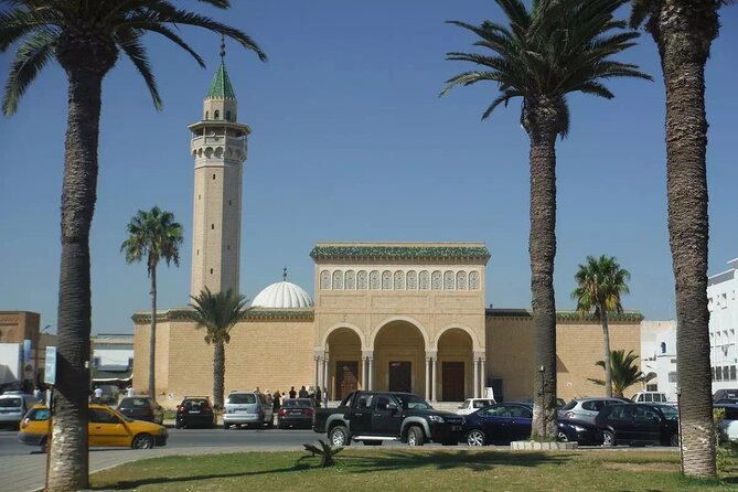 Private half-day excursion to the authentic Monastir - The Bourguiba Mausoleum and modern Tunisia