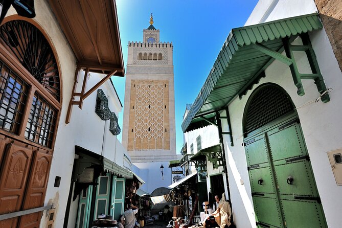 Private tour: Medina,Carthage ,Sidi Bou Said, Bardo Museum+lunch - Timing, walking, and the practical details